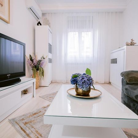 Historic Bucharest Hideway 아파트 외부 사진